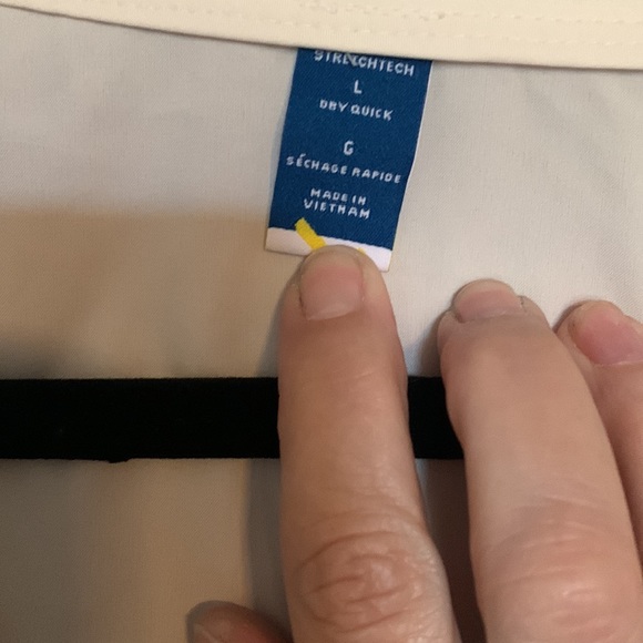 Windbreaker - Picture 4 of 7